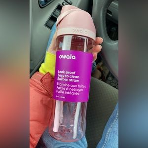 EXCLUSIVE PALE PINK OWALA FREESIP TRITAN PLASTIC BOTTLE